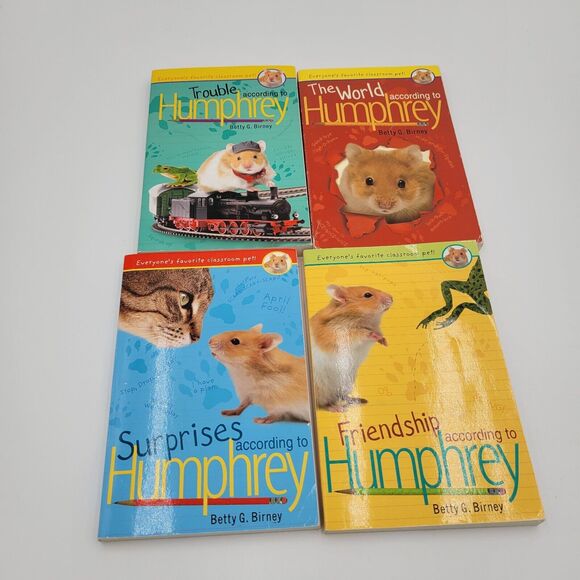 According To Humphrey Paperbacks - Lot of 4 Books - Used/Preowned - Picture 1 of 15